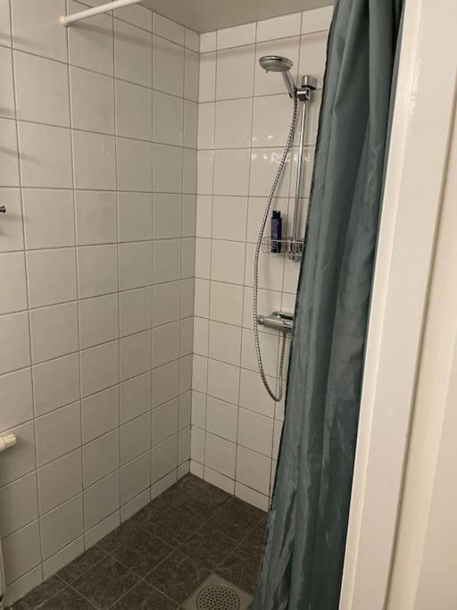 Egen Laegenhet Pa Soedermalm Naera Centrum サンドベイル エクステリア 写真